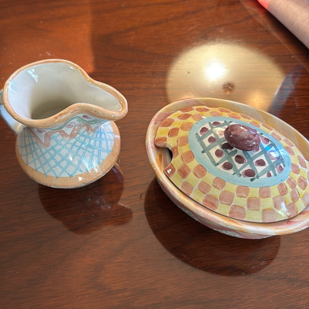 Mackenzie little pitcher and dish